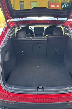 Внедорожник / Кроссовер Tesla Model Y 2021 в 