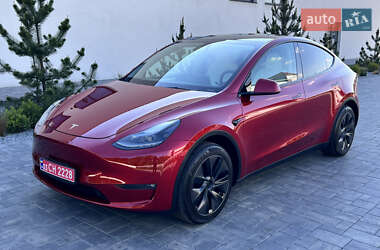Внедорожник / Кроссовер Tesla Model Y 2024 в 