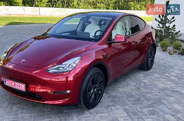 Внедорожник / Кроссовер Tesla Model Y 2024 в 
