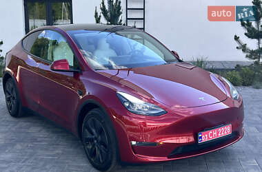 Внедорожник / Кроссовер Tesla Model Y 2024 в 