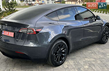 Позашляховик / Кросовер Tesla Model Y 2021 в 