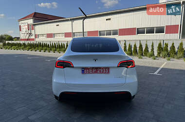 Внедорожник / Кроссовер Tesla Model Y 2022 в 