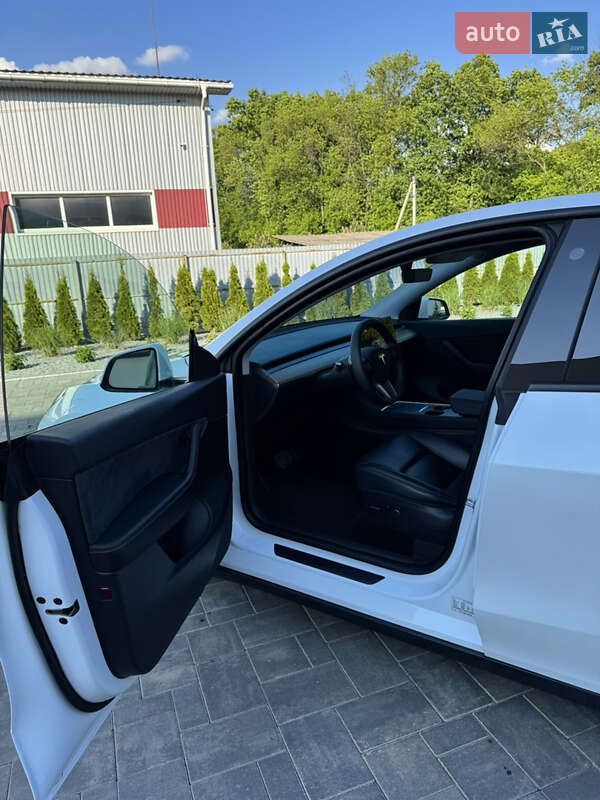 Внедорожник / Кроссовер Tesla Model Y 2022 в Луцке фото 13 Внедорожник / Кроссовер Tesla Model Y 2022 в Луцке