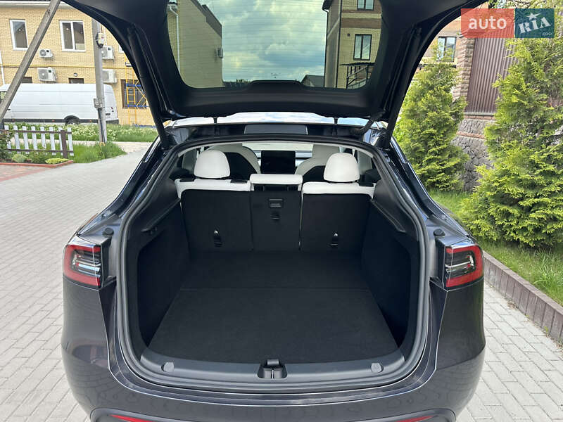 Внедорожник / Кроссовер Tesla Model Y 2024 в Белой Церкви