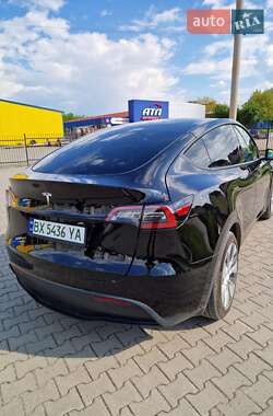 Внедорожник / Кроссовер Tesla Model Y 2023 в 