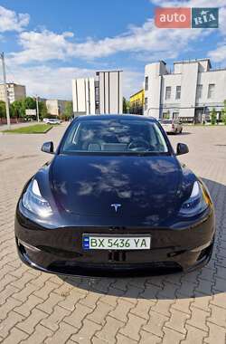 Внедорожник / Кроссовер Tesla Model Y 2023 в 
