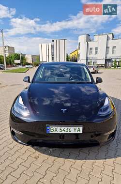 Внедорожник / Кроссовер Tesla Model Y 2023 в 