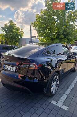 Внедорожник / Кроссовер Tesla Model Y 2023 в 