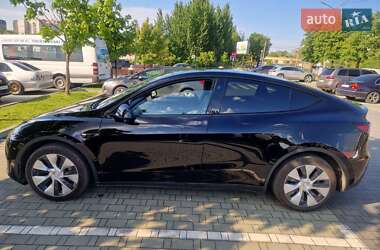 Внедорожник / Кроссовер Tesla Model Y 2023 в 