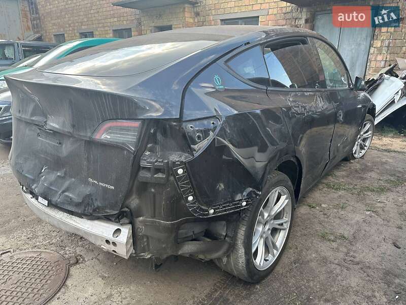 Внедорожник / Кроссовер Tesla Model Y 2023 в Киеве фото 22 Внедорожник / Кроссовер Tesla Model Y 2023 в Киеве
