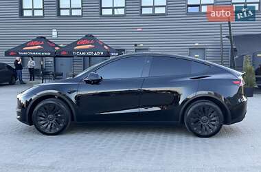 Позашляховик / Кросовер Tesla Model Y 2024 в Києві