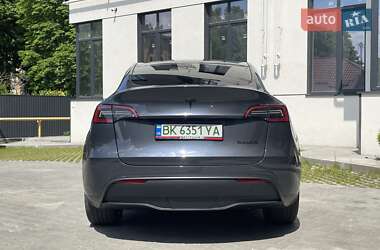 Внедорожник / Кроссовер Tesla Model Y 2022 в 