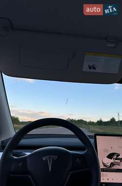 Внедорожник / Кроссовер Tesla Model Y 2022 в 