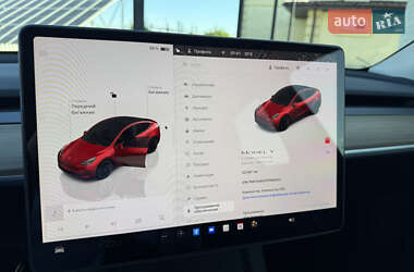 Внедорожник / Кроссовер Tesla Model Y 2023 в 