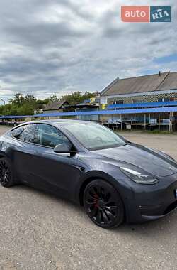 Внедорожник / Кроссовер Tesla Model Y 2022 в Саврани