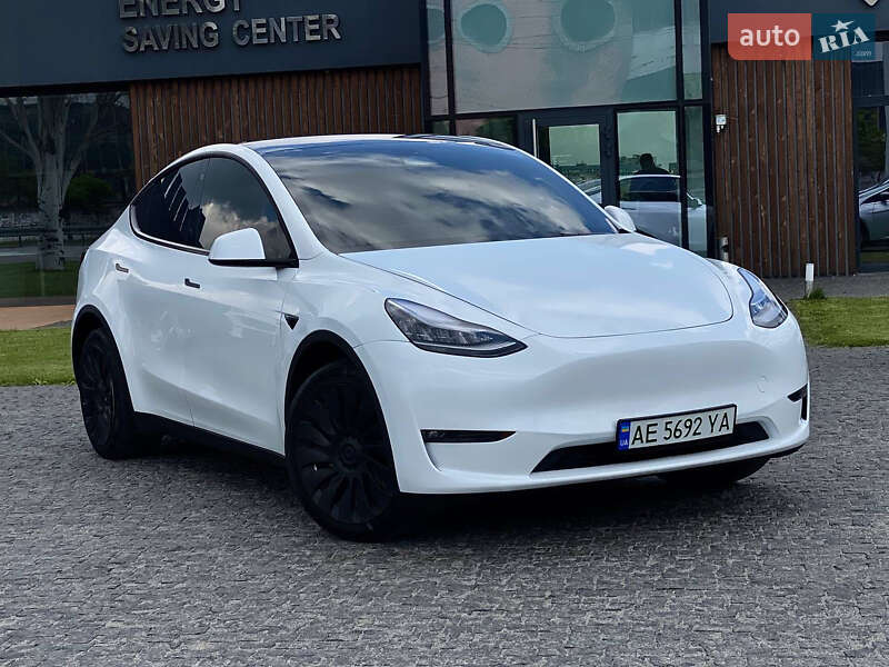 Внедорожник / Кроссовер Tesla Model Y 2023 в Днепре
