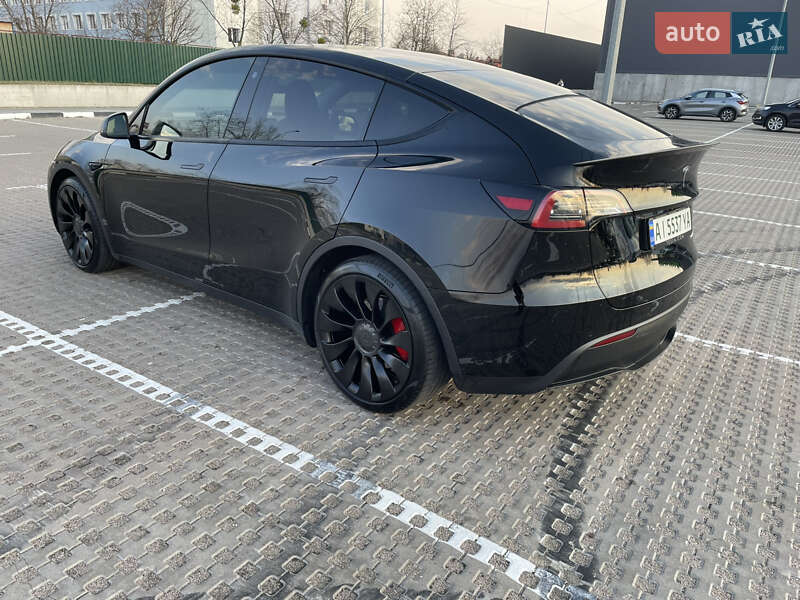 Внедорожник / Кроссовер Tesla Model Y 2022 в Киеве