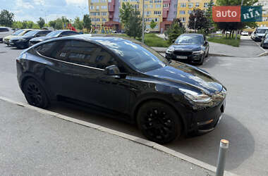 Внедорожник / Кроссовер Tesla Model Y 2021 в 