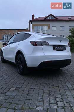 Внедорожник / Кроссовер Tesla Model Y 2023 в 