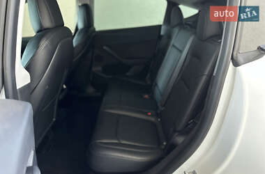 Внедорожник / Кроссовер Tesla Model Y 2023 в 