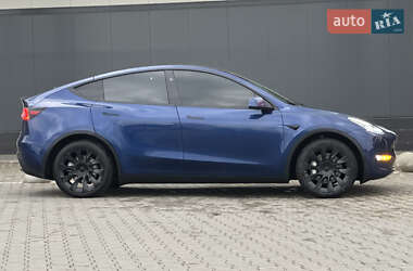 Внедорожник / Кроссовер Tesla Model Y 2023 в 