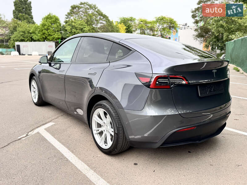 Позашляховик / Кросовер Tesla Model Y 2021 в Одесі