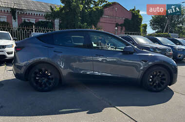 Внедорожник / Кроссовер Tesla Model Y 2023 в 