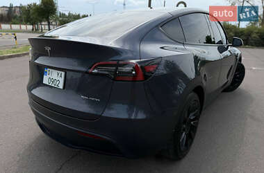 Внедорожник / Кроссовер Tesla Model Y 2021 в 