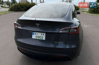 Внедорожник / Кроссовер Tesla Model Y 2021 в 