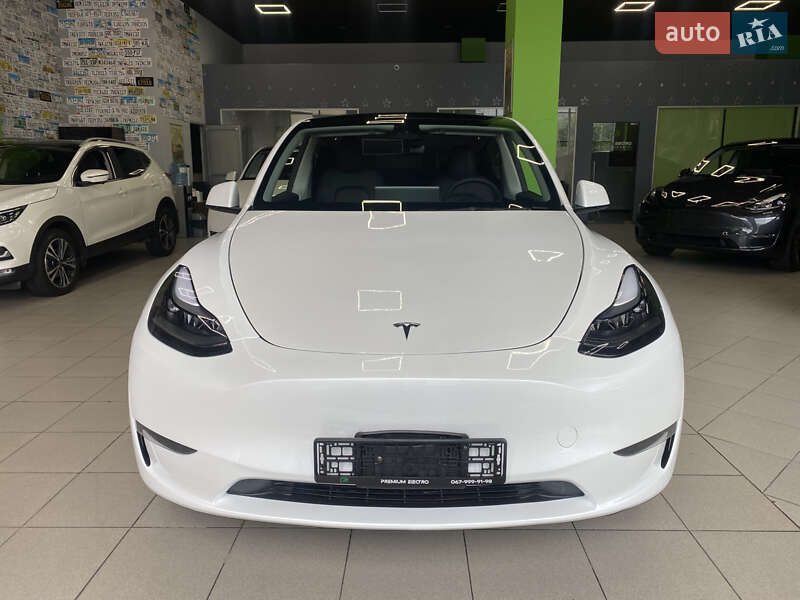 Внедорожник / Кроссовер Tesla Model Y 2024 в Киеве