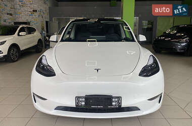 Внедорожник / Кроссовер Tesla Model Y 2024 в 