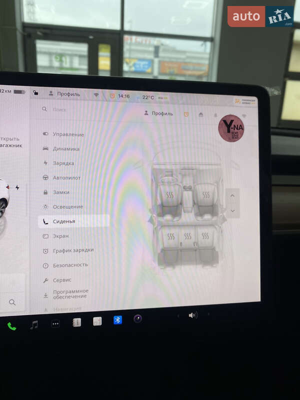 Внедорожник / Кроссовер Tesla Model Y 2024 в Киеве