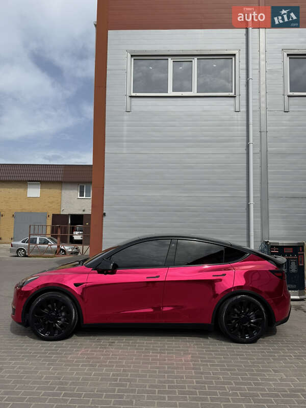 Позашляховик / Кросовер Tesla Model Y 2021 в Сумах