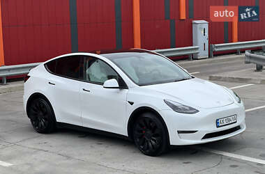 Внедорожник / Кроссовер Tesla Model Y 2022 в 