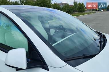 Внедорожник / Кроссовер Tesla Model Y 2021 в 