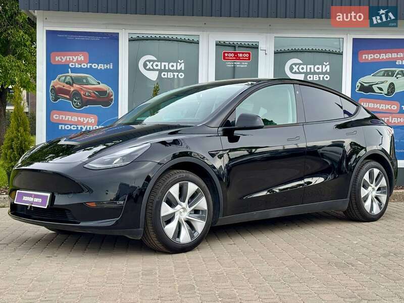 Внедорожник / Кроссовер Tesla Model Y 2020 в Львове