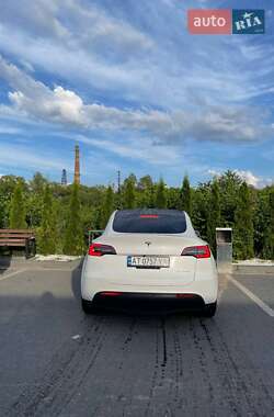 Внедорожник / Кроссовер Tesla Model Y 2021 в 