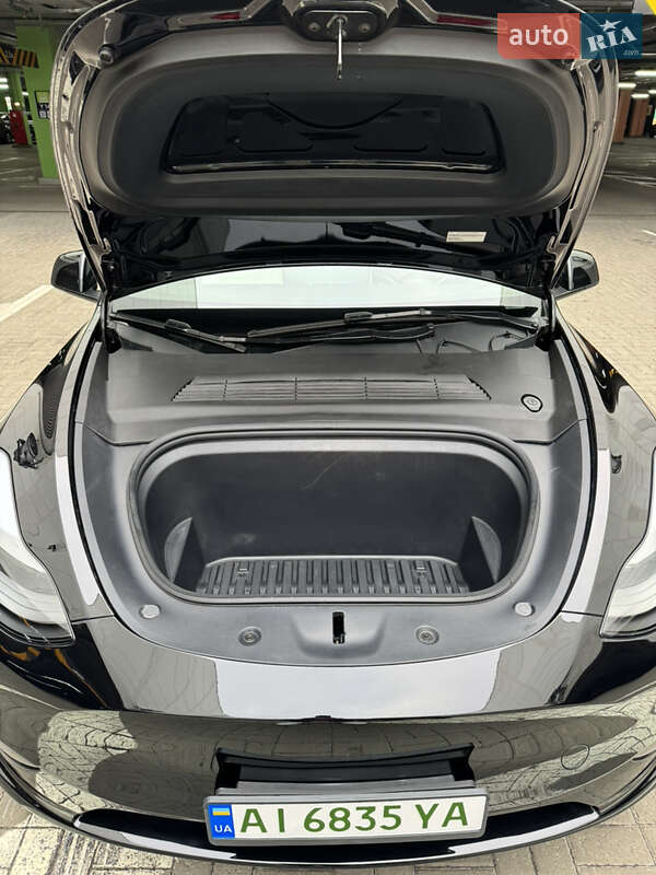 Позашляховик / Кросовер Tesla Model Y 2023 в Києві фото 15 Позашляховик / Кросовер Tesla Model Y 2023 в Києві