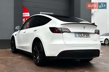 Внедорожник / Кроссовер Tesla Model Y 2022 в 
