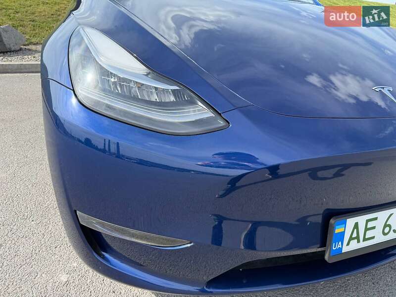 Внедорожник / Кроссовер Tesla Model Y 2023 в Днепре