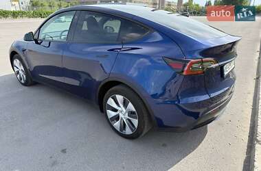 Внедорожник / Кроссовер Tesla Model Y 2023 в 