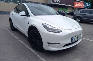 Внедорожник / Кроссовер Tesla Model Y 2021 в 