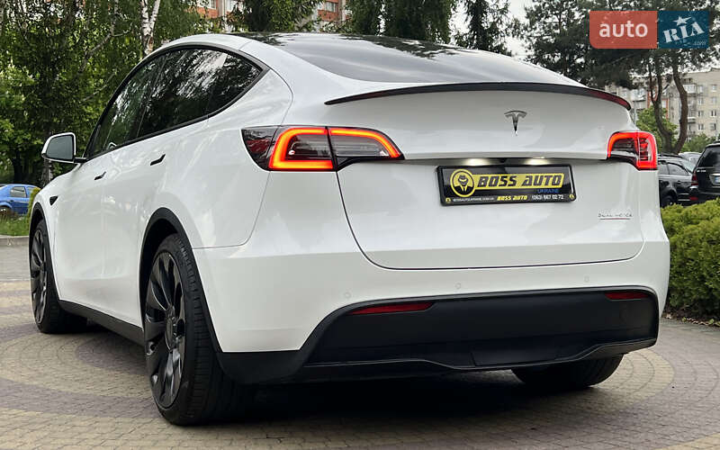 Внедорожник / Кроссовер Tesla Model Y 2022 в Львове