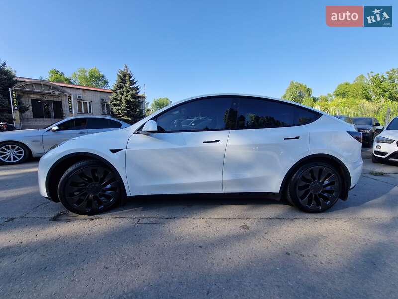 Внедорожник / Кроссовер Tesla Model Y 2022 в Днепре фото 7 Внедорожник / Кроссовер Tesla Model Y 2022 в Днепре