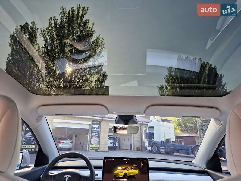 Внедорожник / Кроссовер Tesla Model Y 2022 в Днепре фото 38 Внедорожник / Кроссовер Tesla Model Y 2022 в Днепре