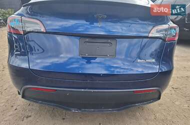 Позашляховик / Кросовер Tesla Model Y 2023 в 