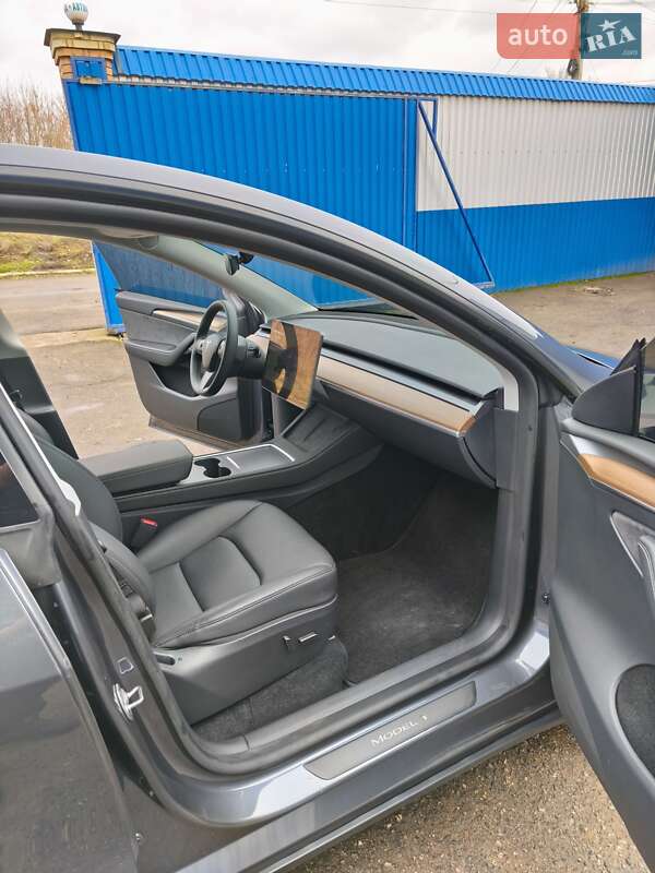 Позашляховик / Кросовер Tesla Model Y 2023 в Білій Церкві