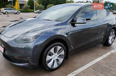 Внедорожник / Кроссовер Tesla Model Y 2024 в 