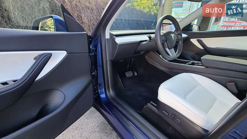 Позашляховик / Кросовер Tesla Model Y 2020 в Дніпрі