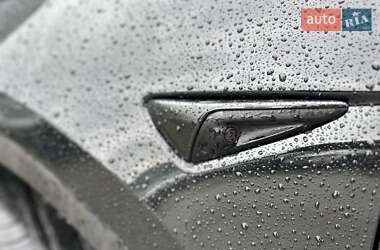 Позашляховик / Кросовер Tesla Model Y 2022 в 
